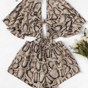 Knot Snake Print Top With Shorts